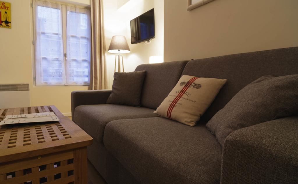 Le Studio Du Gouverneur Honfleur Room photo